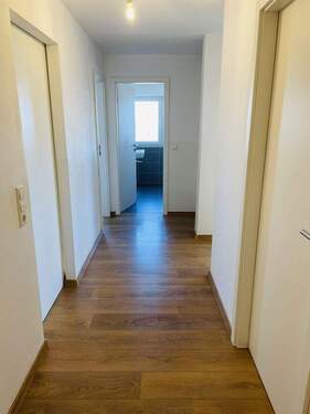 Bild 4 - Etagenwohnung mit 87,00 m² in Neuenburg zum Kaufen