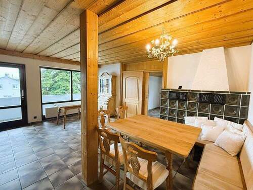 Kachelofen.jpg - 4 Zimmer Etagenwohnung zur Miete in Wettstetten