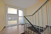 Treppenhaus - 2 Zimmer Etagenwohnung zum Kaufen in Essen