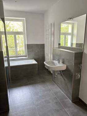 modernes Tageslichtbad - 