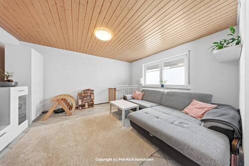 Wohnzimmer - 3 Zimmer Etagenwohnung in Rülzheim