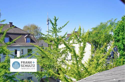 Blick zum Westfalenpark aus dem Dachgeschoss - 1 Zimmer Mehrfamilienhaus, Wohnhaus zum Kaufen in Dortmund