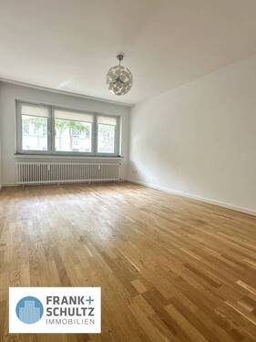 EG links Wohnzimmer - 