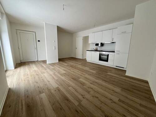Bild 3 - 8 Zimmer Etagenwohnung in Gladbeck