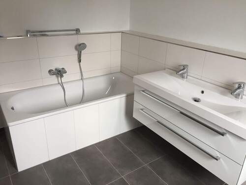 Bild 3 - 4 Zimmer Etagenwohnung in Müllheim