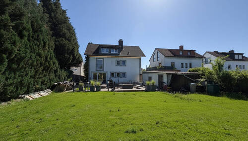 Aussenansicht KI-generiert - 8 Zimmer Mehrfamilienhaus, Wohnhaus in Bad Vilbel