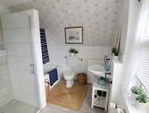 Badezimmer - (KI generiert) - 