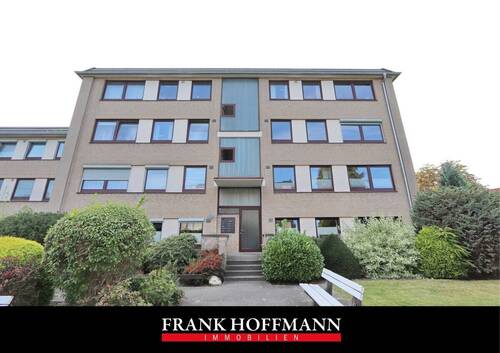 V10301 Titelbild - Moderne 2,5-Zimmer Wohnung mit Tiefgarage in Hamburg-Bramfeld