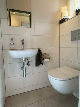 Neu renoviertes Gäste WC - 
