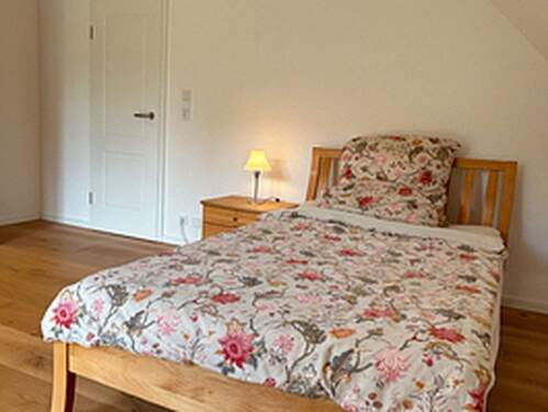 Schlafzimmer 1 - OG - 