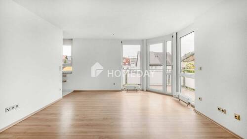 Wohnzimmer 2 - Hier wächst Leben: Zuhause zwischen guter Anbindung und grüner Ruhe