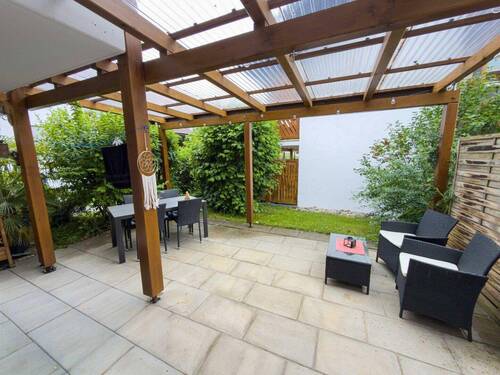 überdachte Terrasse - 