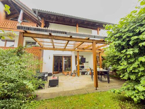 Blick auf die Terrasse - 