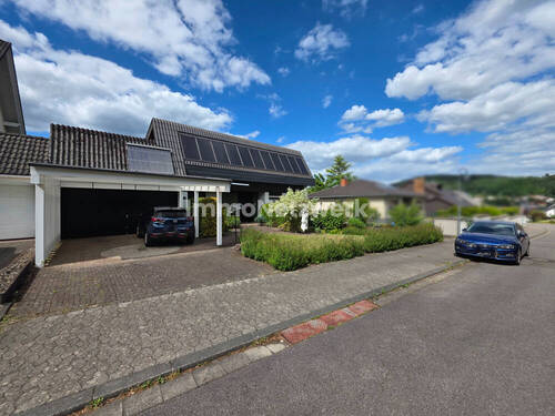 Außenansicht (9) - Einfamilienhaus mit 168,50 m² in Kirkel zum Kaufen
