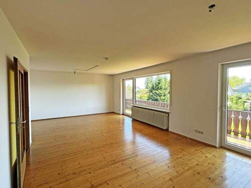 Exemplarisches Wohnzimmer - 