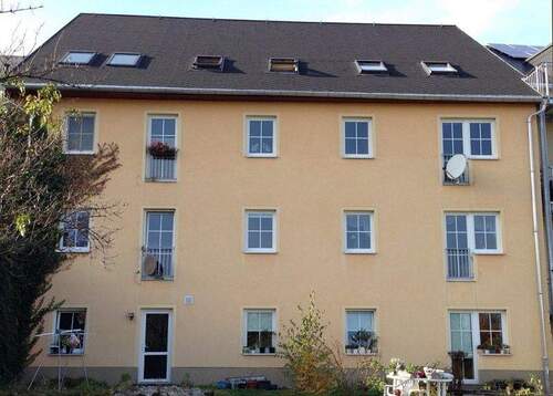 rückwärtige Hausansicht - 2 Zimmer Mehrfamilienhaus, Wohnhaus zum Kaufen in Lengefeld