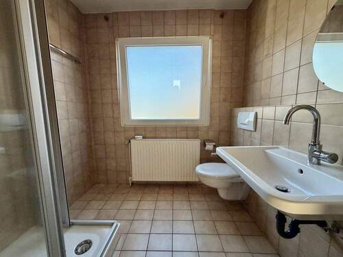 Badezimmer Dachgeschoss - 