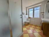 Badezimmer Erdgeschoss - 