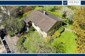 Titel - Großzügig bebaubares Traumgrundstück mit Burgblick und Altbestand