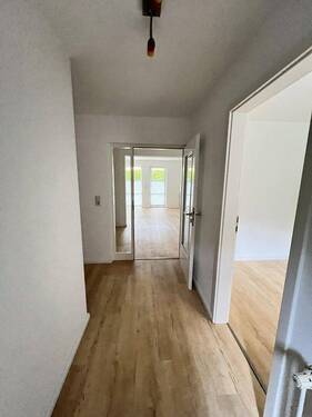 Diele - Reihenmittelhaus mit 150,00 m&sup2; in Flensburg zur Miete