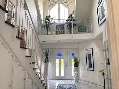 Hauseingangshalle - 9 Zimmer Einfamilienhaus in Kempen