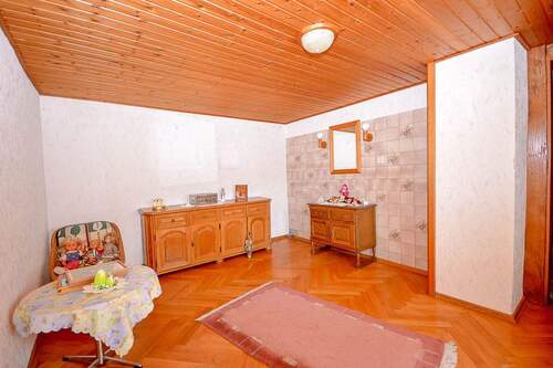 Durchgangszimmer 1 - 