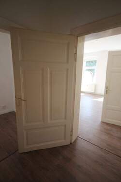 Flur - 2 Zimmer Etagenwohnung zur Miete in Döbeln