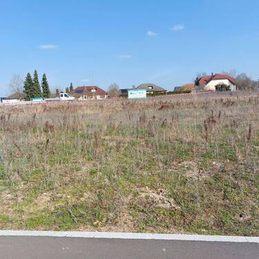 70.jpg - Top Preis!! 4 Baugrundstücke in Creußen, sonnige, Top Infrastruktur im Ort