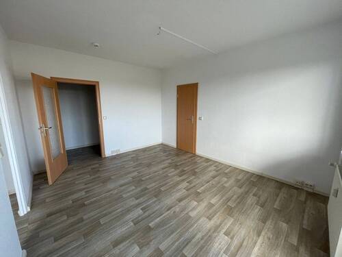 Wohnzimmer - 2 Zimmer Etagenwohnung zur Miete in Halberstadt