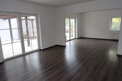 EG WoZi - 5 Zimmer Doppelhaushälfte zum Kaufen in Waldkraiburg