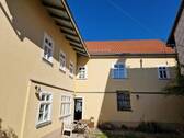 Ansicht Hinterhof - Mehrfamilienhaus, Wohnhaus in Ichtershausen