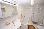 Badezimmer UG - 