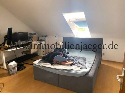 Schlafzimmer möbl. - 