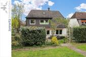001 - Gartenansicht - Beliebte Hanglage in Bielefeld-Gadderbaum: Einfamilienhaus mit großem Gartengrundstück
