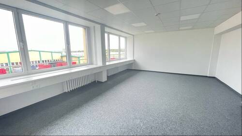 Beispiel Büro - 7 Zimmer Büro in Dresden
