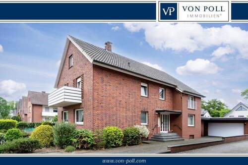 Titelbild - Zentrumsnahes Zweifamilienhaus mit schönem Garten und Außenpool