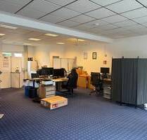 !GÜNSTIGER ALS MIETEN! Büro o. Ladenlokal am Zinkhütter Hof - Stolberg