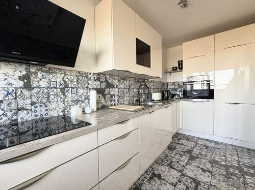 Küche - 4 Zimmer Etagenwohnung zum Kaufen in Ettlingen