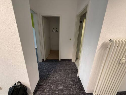 Flur Bür 32qm - 
