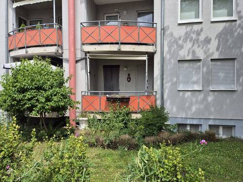 Westseite - 3 Zimmer Etagenwohnung zum Kaufen in Erfurt