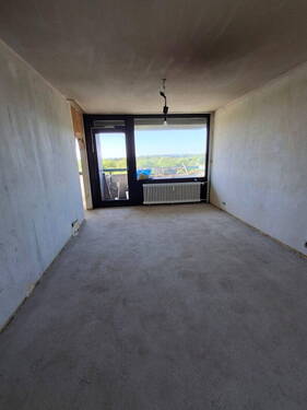 Wohnzimmer - Etagenwohnung mit 79,00 m&sup2; in Erkrath zum Kaufen