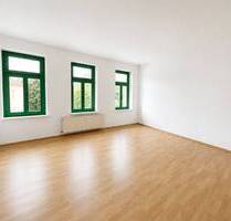 2-Zimmer-Wohnung - große Küche, Laminat, Badewanne - sehr schöne Lage, direkt am Auenwald - Leipzig Möckern
