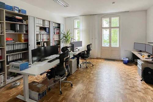 Büro / Zimmer 1 - 