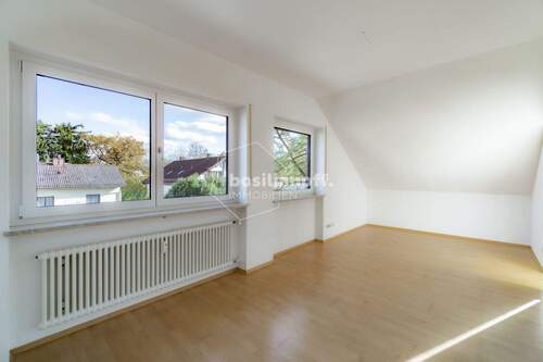 Großes Schlafzimmer mit Bad en-suite - 