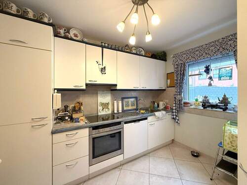 EG Küche - 4 Zimmer Reihenmittelhaus zum Kaufen in Bremen