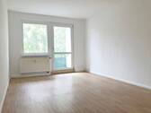 Wohnzimmer - Etagenwohnung mit 59,90 m&sup2; in Döbeln zur Miete