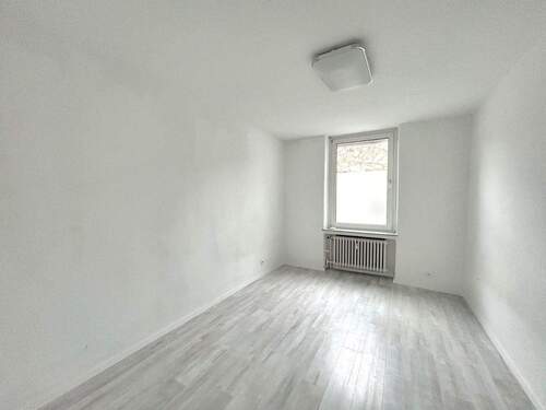 Schlafzimmer - 4 Zimmer Etagenwohnung zur Miete in Bochum