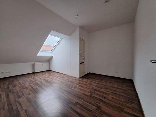 Kinderzimmer mit Abstellkammer - 