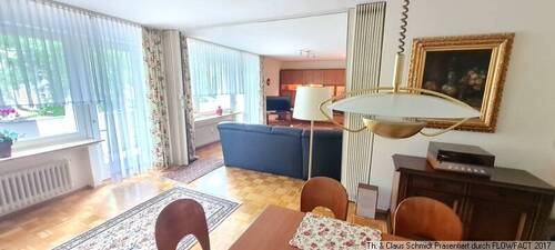 Blick vom Esszimmer ins Wohnzimmer - 3 Zimmer Etagenwohnung in Oldenburg