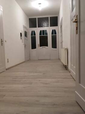 23_073d69c6-7e89-4e03-8399-b062d02a42b5.JPG - 